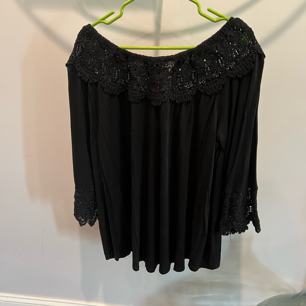 Black detail top